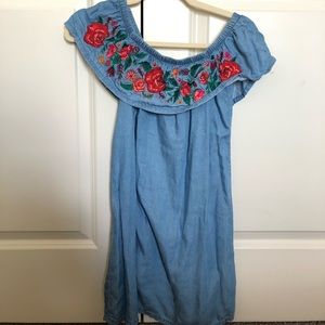 Off the shoulder casual dress